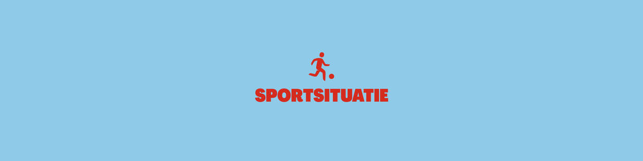 Lichtblauwe afbeelding met icoon 'persoon met een bal' en rode tekst: sportsituatie
